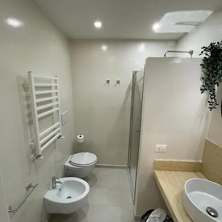 בית הארחה Quintus Luxury 4*