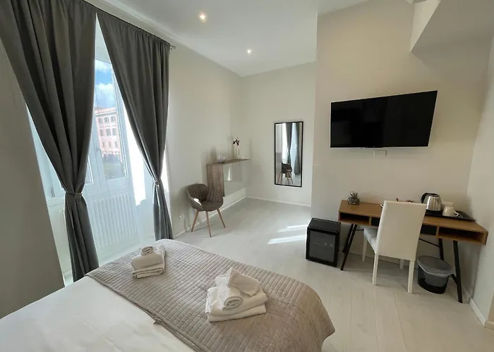 Quintus Luxury 4* Rome